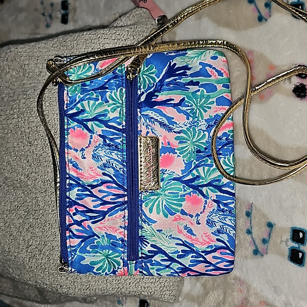 Lilly Pulitzer Zip It ID in Multi Jet Stream